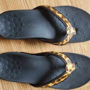 Vionic Tide Black Brown Cheetah Animal Print Thong Sandal Women’s Size 8